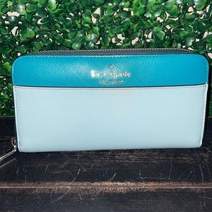 KATE SPADE Staci Saffiano Continental Slim Bifold Wallet
